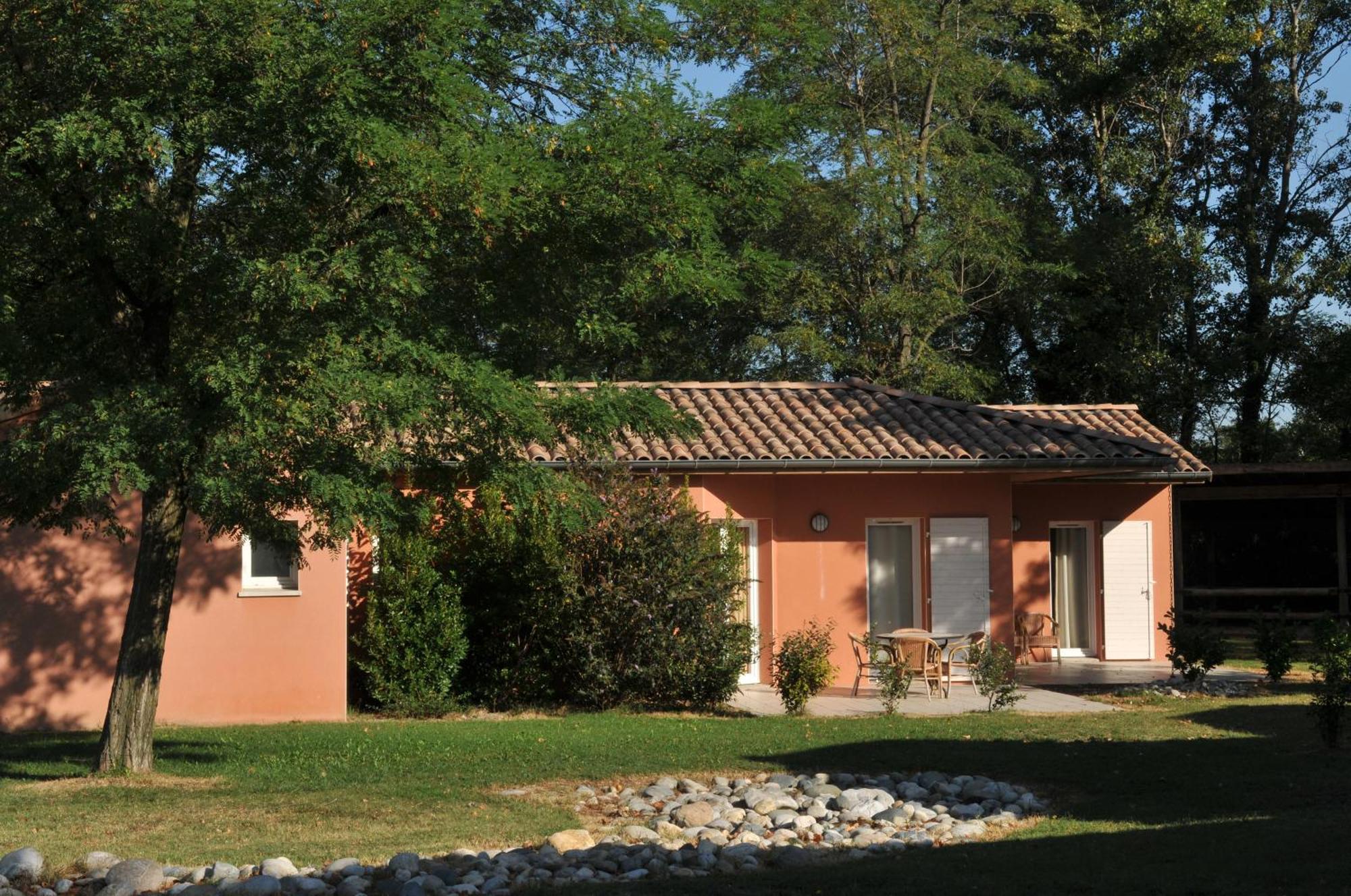 Отель Domaine D'Agrippa Valence Шатонёф-сюр-Изер Экстерьер фото